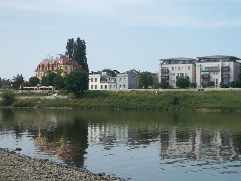 Ambiente-An-Der-Elbe-Wohnung-Og Dresden Eksteriør billede